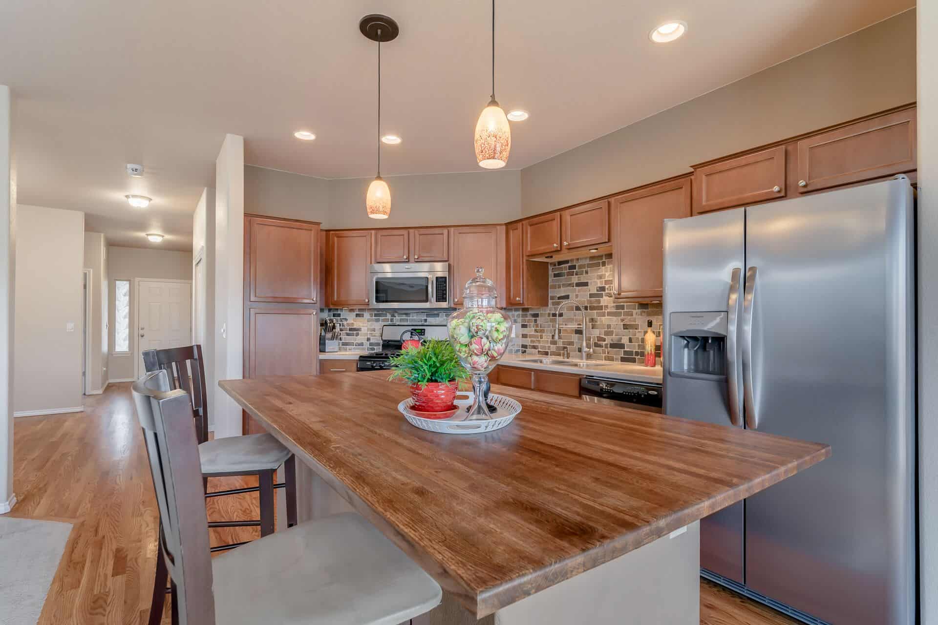 Gourmet Island Kitchen