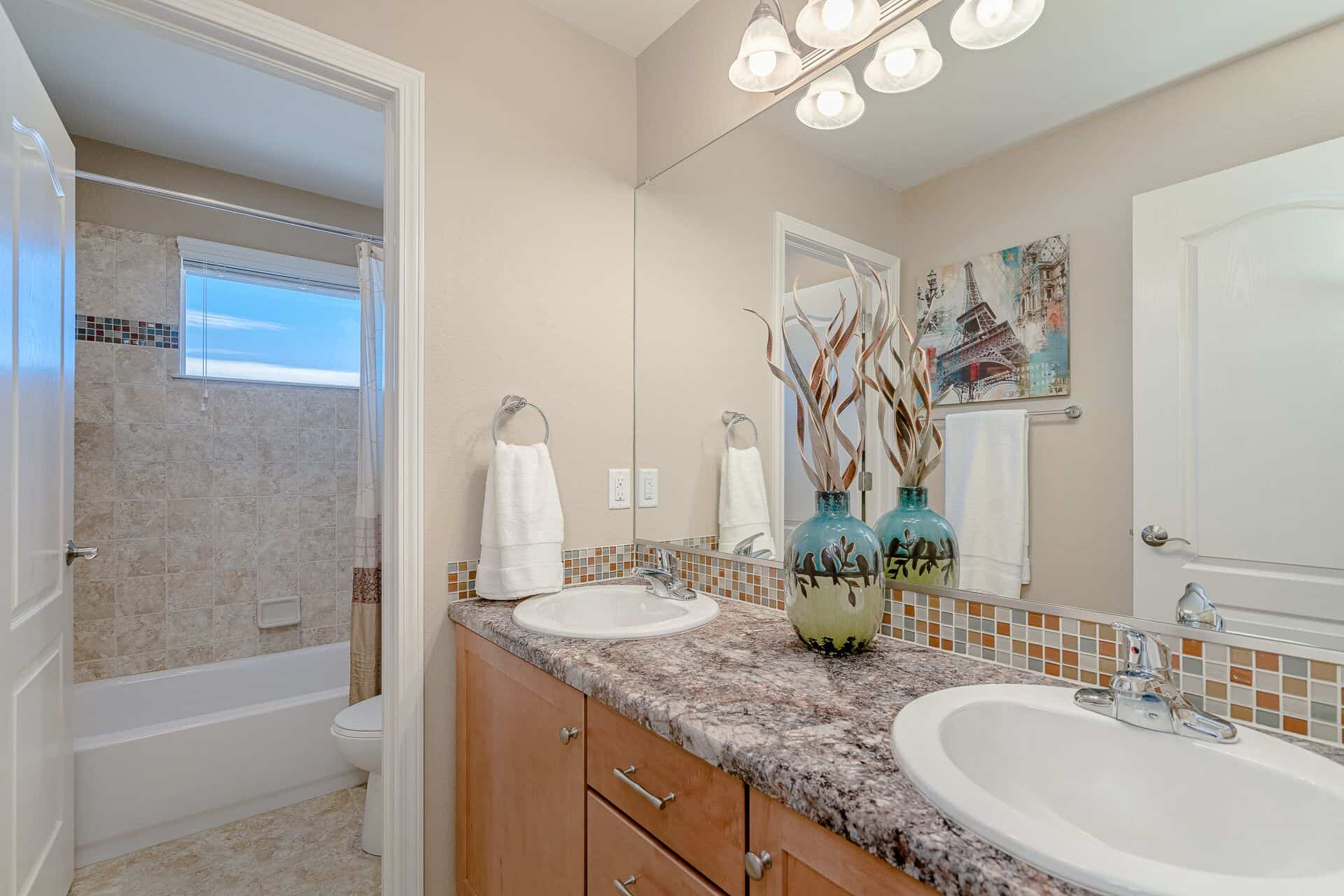 Upper Level Hall Bathroom