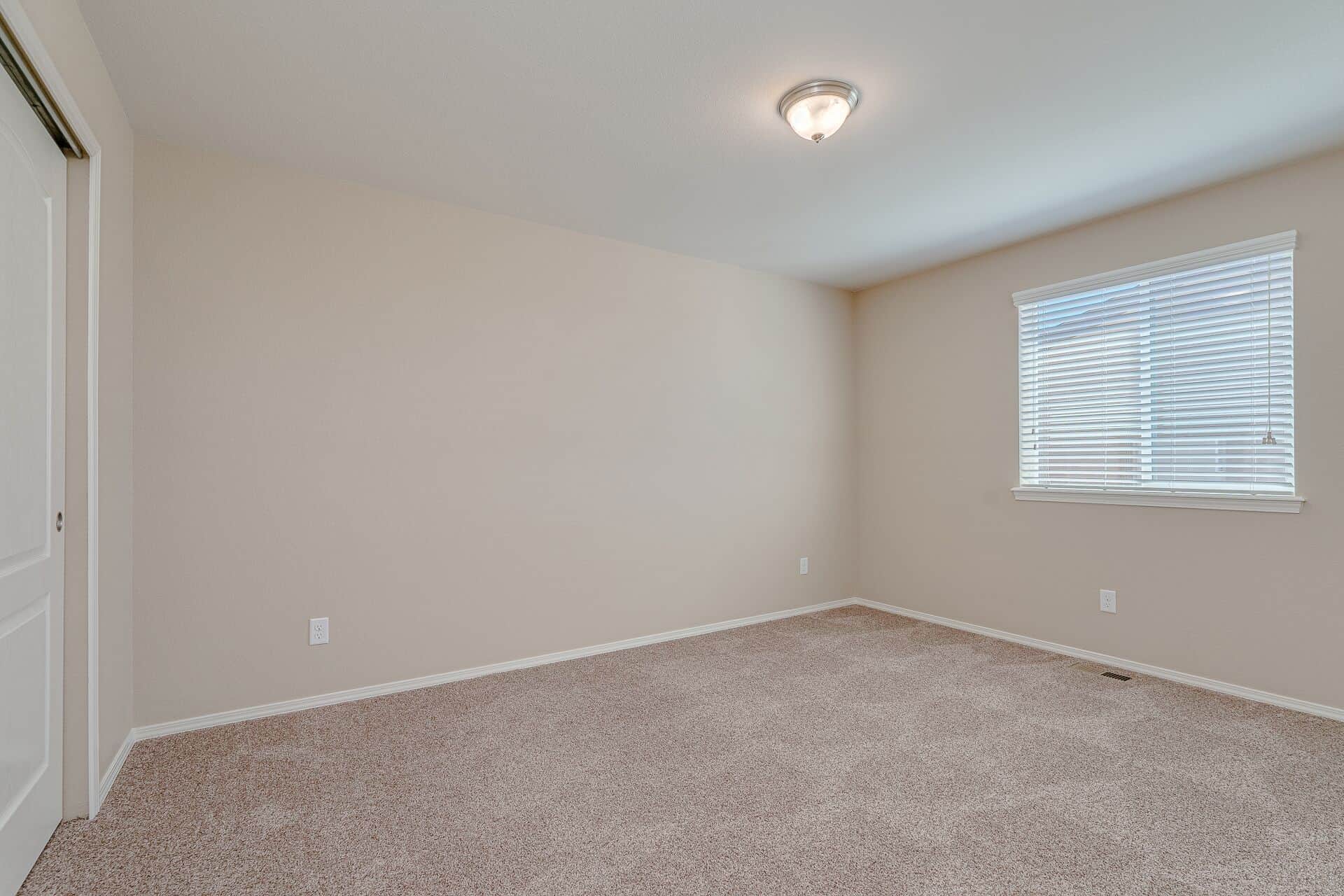 Upper Level Bedroom #4