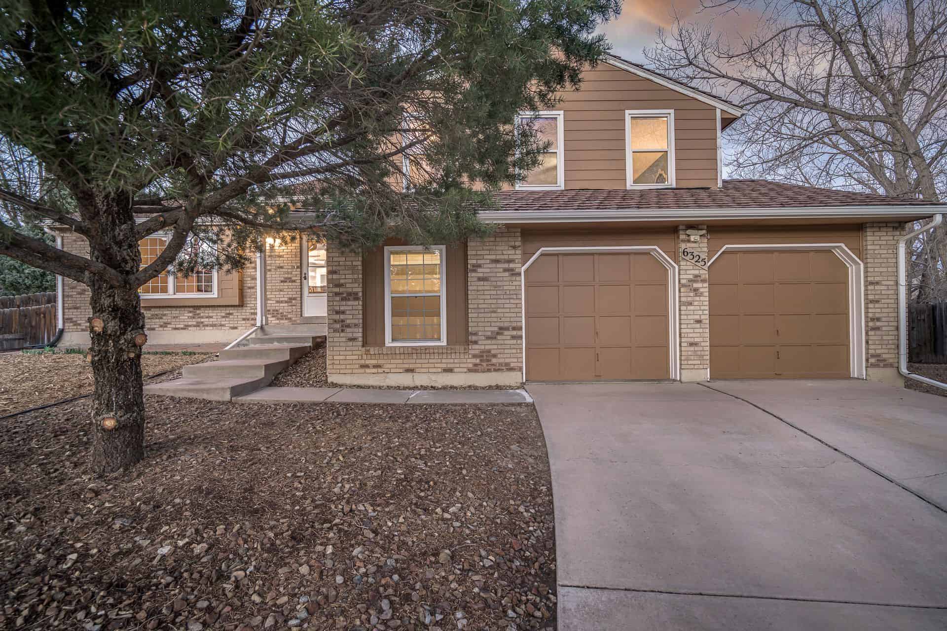 4-Level Rockrimmon Home with Peak Views