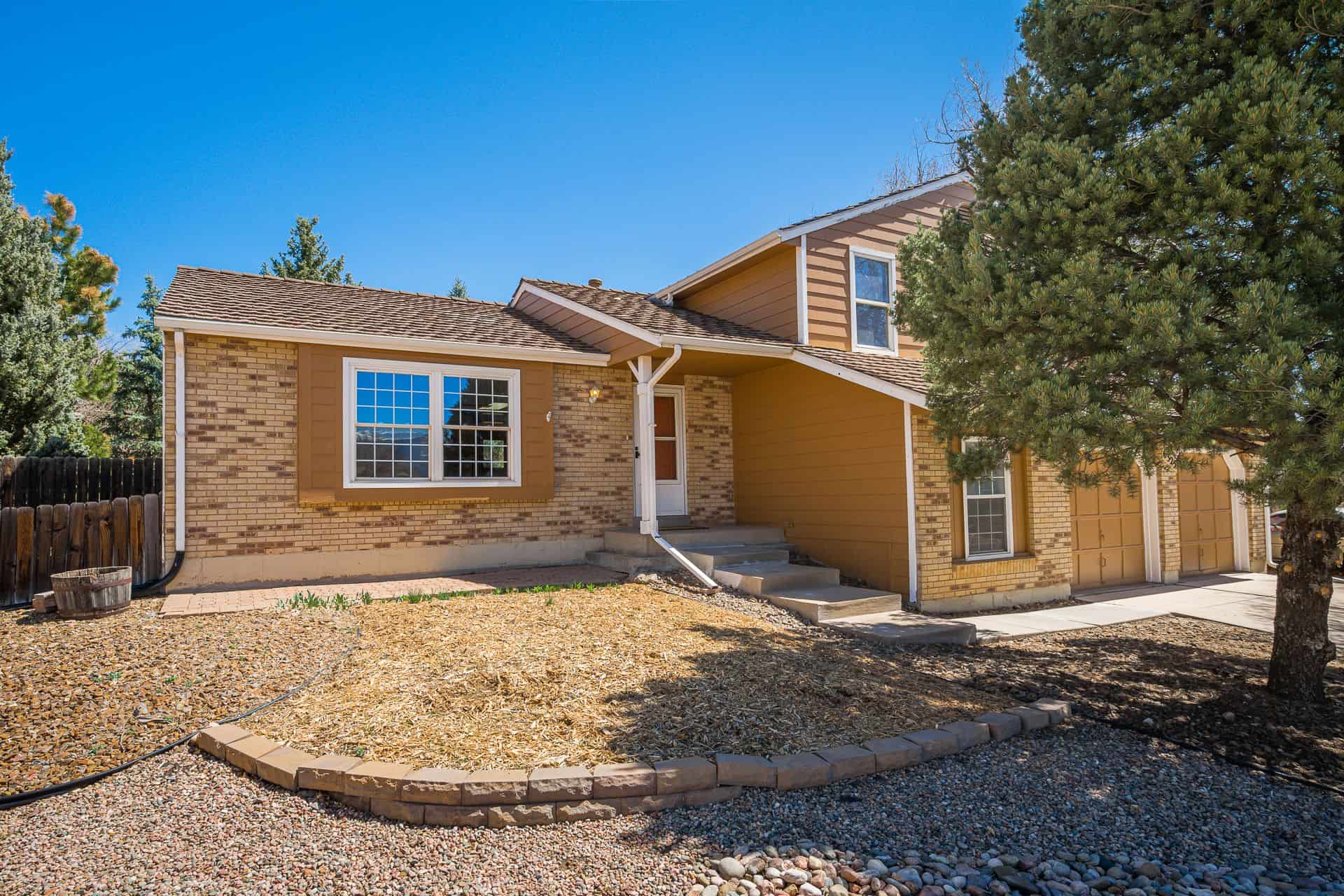 Located on Quiet Cul-De-Sac Lot