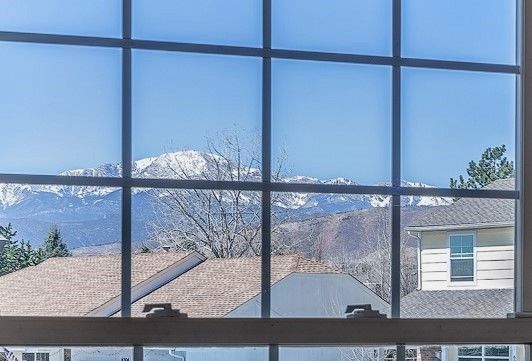 Pikes Peak Views from Living Room