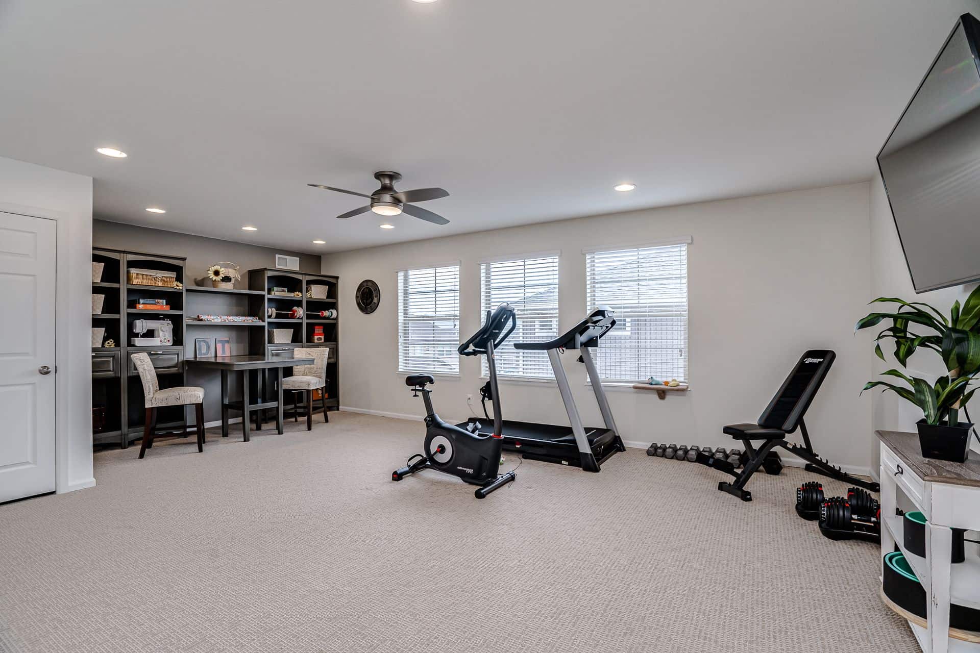 Upper Level Loft