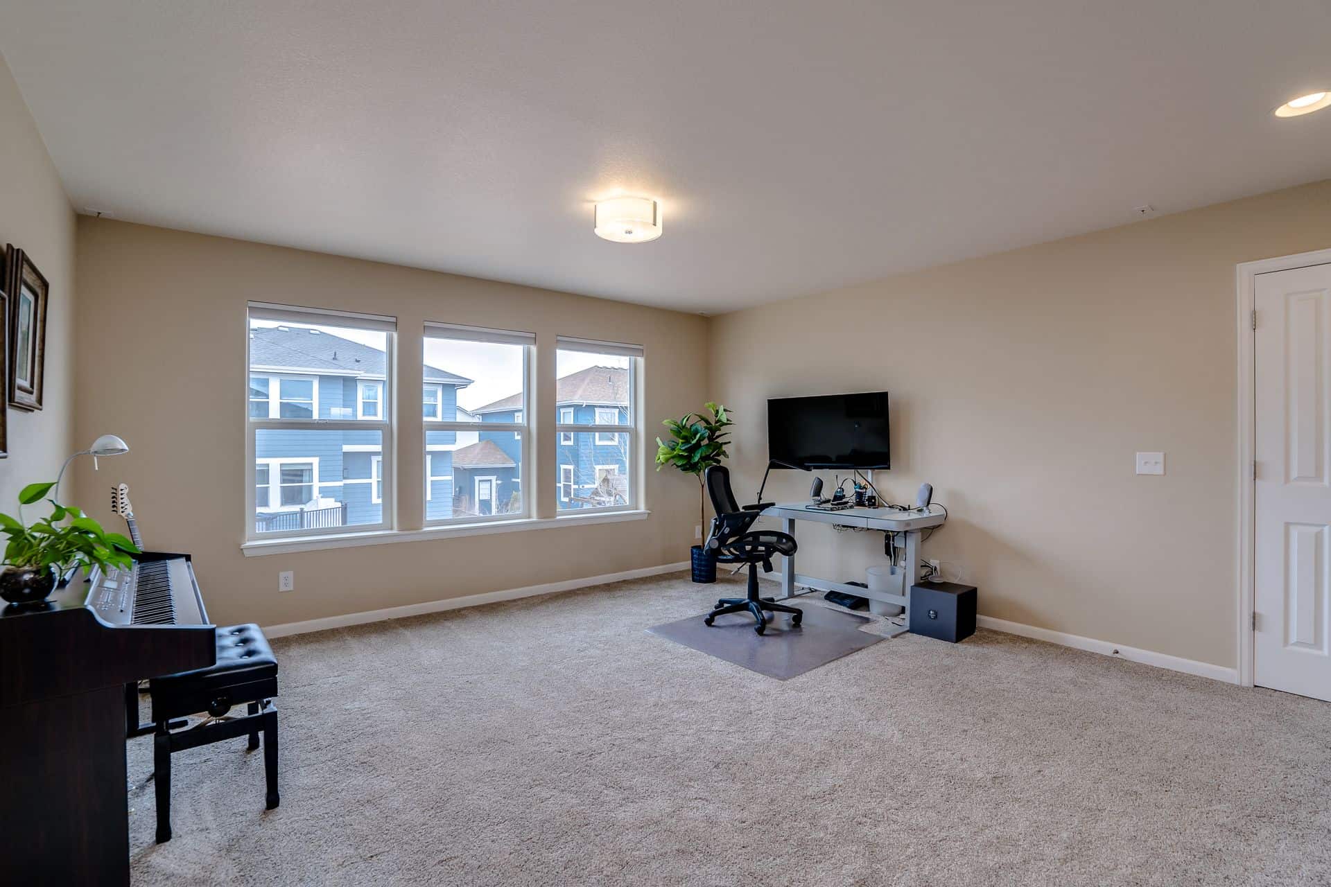 Upper Level Loft