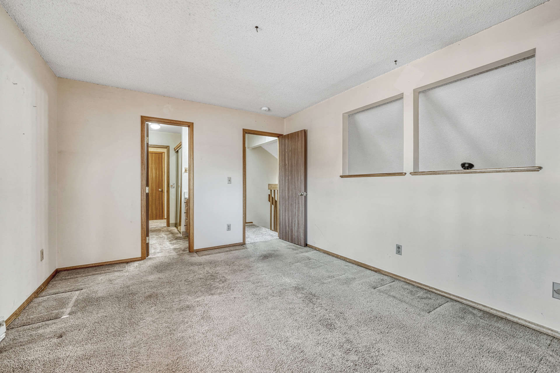 Upper Level Bedroom