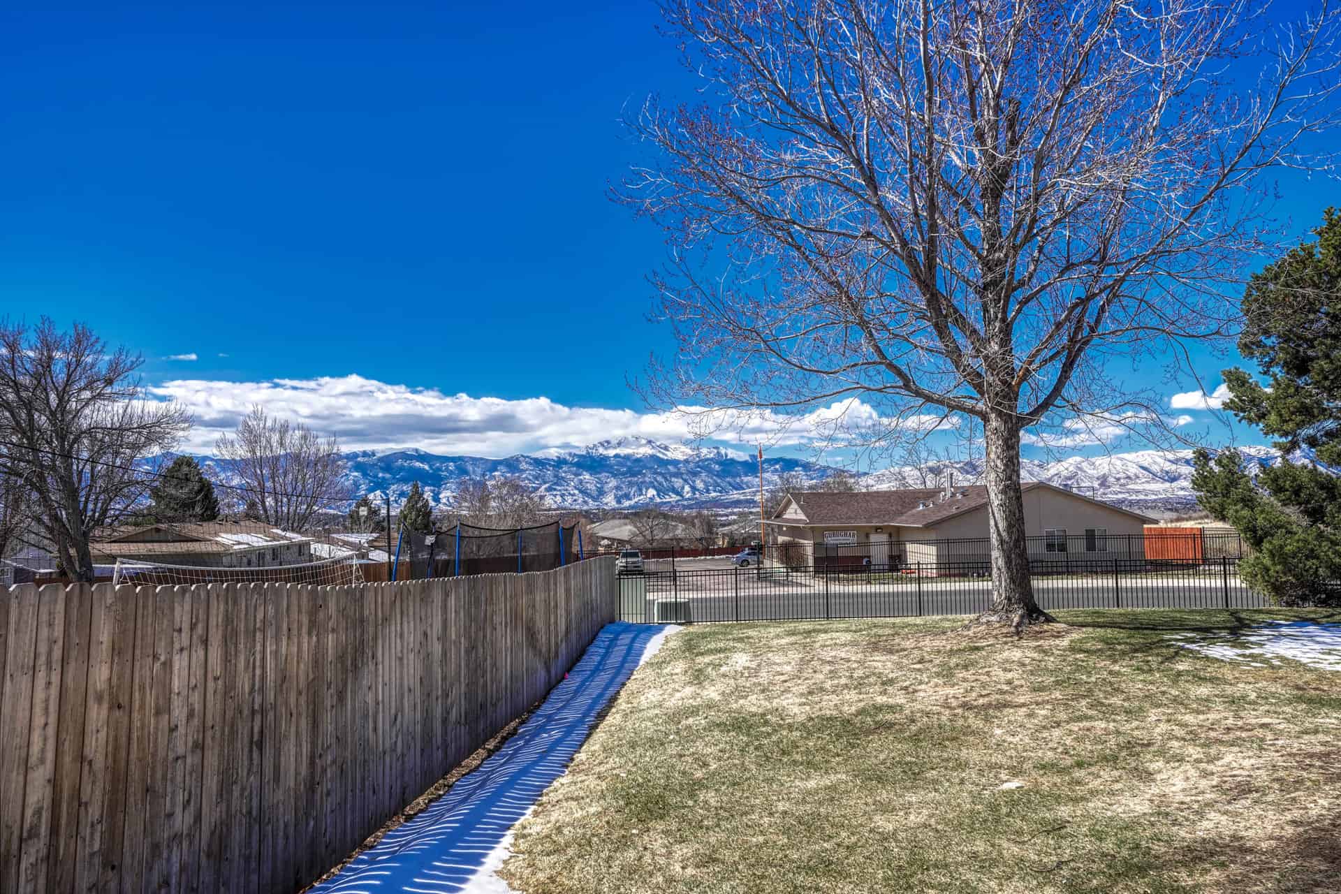 Fabulous Pikes Peak and Mountain Views